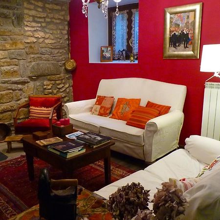 Kapel Etxea Hotel Urzainqui Bagian luar foto