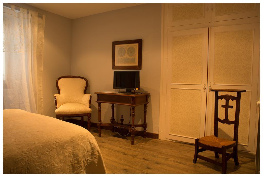 Kapel Etxea Hotel Urzainqui Ruang foto